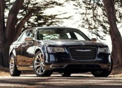 Chrysler 300 2015 trình làng, giá khởi điểm 32.390 USD