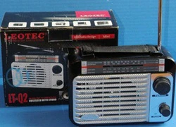 Đài cassette Trung Quốc gây giật điện nguy hiểm