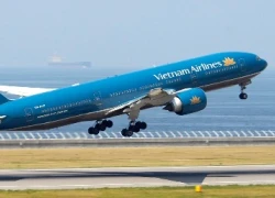 Hành khách Vietnam Airlines đòi mở cửa máy bay ở độ cao 12.000m