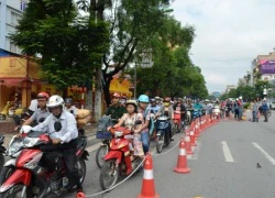 Lập rào chắn, phân luồng khu vực Cầu Giấy - Kim Mã