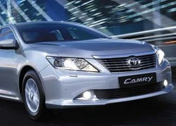 Mắc lỗi khiến xe mất lái, Toyota triệu hồi Camry