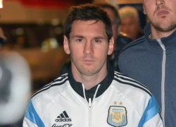 Messi mệt mỏi ở nhà ga Manchester