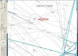 MH17 không bay một mình trước khi bị rơi