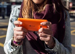 Microsoft trình làng Lumia 535, hai camera 5 MP, giá 130 USD