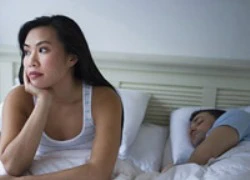 Tôi chỉ mong chồng ngủ với gái