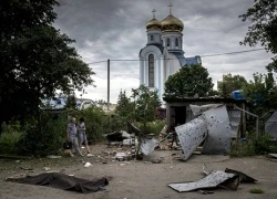 Ukraine cáo buộc Nga nã pháo qua biên giới