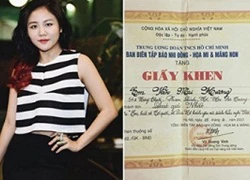 Văn Mai Hương khoe giấy khen giải nhất thi hát thời thơ bé