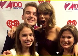 10 hành động chứng tỏ Taylor Swift yêu fan nhất trong năm 2014