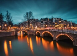 Amsterdam, thủ đô không chỉ có phố đèn đỏ