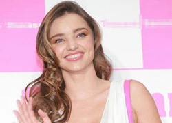 Miranda Kerr khoe vẻ đẹp tinh khôi tại sự kiện