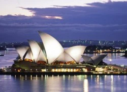 Australia: Sơ tán nhà hát Sydney do phát hiện gói đồ khả nghi