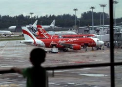 Báo Indonesia nói máy bay AirAsia mất tích đã 'nổ tung'