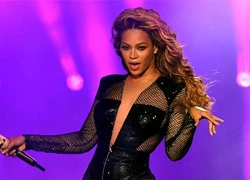 Beyonce dẫn đầu đề cử Grammy 2015