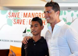 Fan đặc biệt của Ronaldo mơ làm cầu thủ