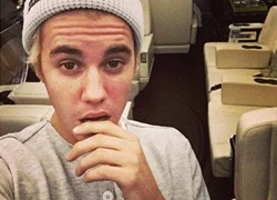 Justin Bieber mua phi cơ làm quà Giáng sinh cho chính mình