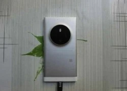 Lộ ảnh thực tế Lumia 1030 vỏ kim loại, camera hầm hố