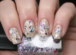 Nail hình bông tuyết đón Giáng Sinh