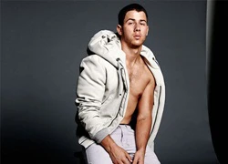 Nick Jonas không ngại đóng cảnh sex đồng tính