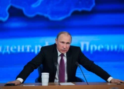 Putin cắt ngắn nghỉ lễ của nội các vì khủng hoảng kinh tế