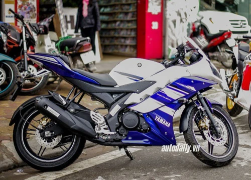 Honda CBR150R 2015 vs. Yamaha R15 2014: Kỳ phùng địch thủ