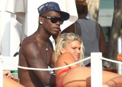 Balotelli bị vạch mặt đi tán tỉnh "hoa đã có chủ"