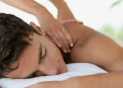 Chồng thường xuyên đi massage trá hình