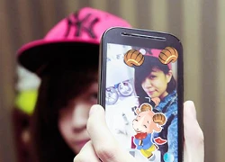 Chụp hình selfie vui nhộn dịp Tết với ứng dụng InstaTet