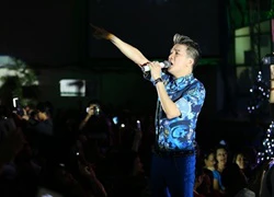 Đàm Vĩnh Hưng tái xuất sau liveshow hoành tráng