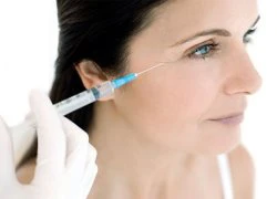 Dùng Botox trị nếp nhăn có rủi ro không?