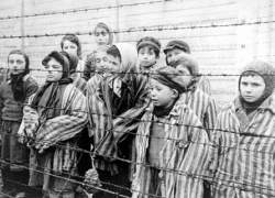 Kỷ niệm 70 năm giải phóng trại tập trung Auschwitz