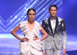 Mâu Thanh Thuỷ ấn tượng trên sàn catwalk 'Kim cương'