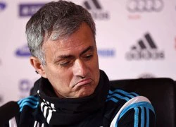 Mourinho có một thư viện toàn sách về bản thân