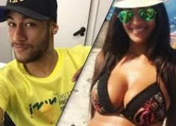 Neymar nháy mắt đưa tình, nữ luật sư đổ gục