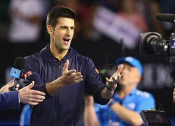 Novak Djokovic hát " Chúc mừng sinh nhật" (Happy Birthday) tặng mẹ