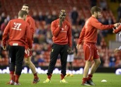 Rò rỉ đoạn chat tán gái trên mạng của Balotelli