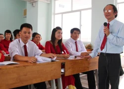 Thưởng Tết 2015: Giảng viên lĩnh cả trăm triệu đồng