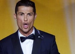 Toàn đội Real Madrid 'hú' chọc quê Ronaldo