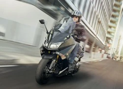 Yamaha T-Max Iron Max 2015: Nổi bật giữa đám đông