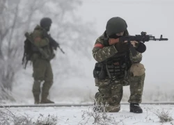 20 lính Ukraine ra đầu hàng ở Debaltsevo