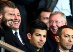 Beckham, Sir Alex cười phớ lớ xem PSG vs Chelsea