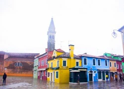 Burano Viên ngọc sắc màu của Italy