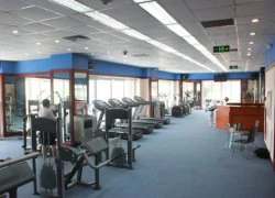 Chồng còn bận tập gym, xông hơi, sao về sớm được?