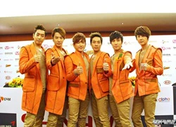 Shinhwa tiết lộ kỷ luật thép của SM