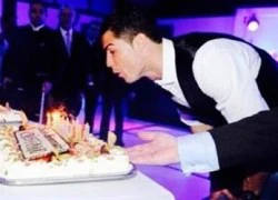 Hé lộ tiệc sinh nhật hoành tráng của Ronaldo