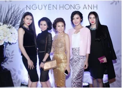 Huyền My khoe da sáng, dáng đẹp ngày cận Tết