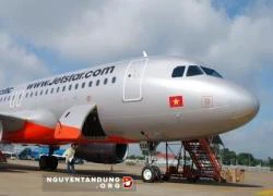 Máy bay Jetstar đi Hải Phòng, hạ cánh xuống Hà Nội