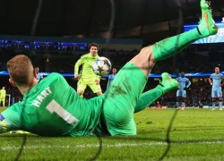 Messi lập kỷ lục bỏ lỡ penalty