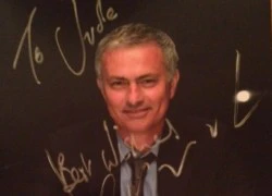 Mourinho làm gì trước bức thư 'cầu cứu' của CĐV nhí