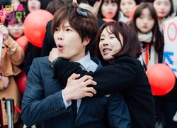 "Nữ sinh 17 tuổi" Ji Sung giúp rating "Kill Me Heal Me" tăng vọt