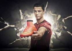 Ronaldo bị Nike dọa cắt hợp đồng